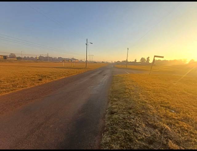 2,035M² VACANT LAND FOR SALE IN KOOKRUS